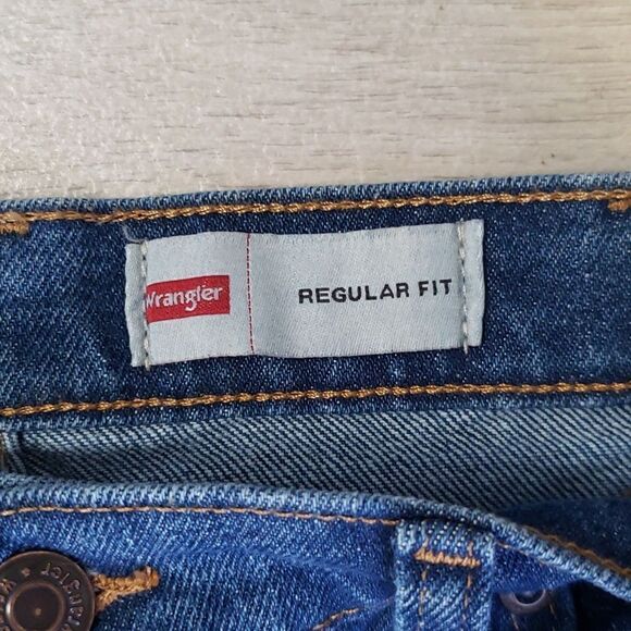 NWT Wrangler Regular Fit Straight Leg Premium Quality Men's Jeans Sz 36" x 30" - Picture 9 of 12